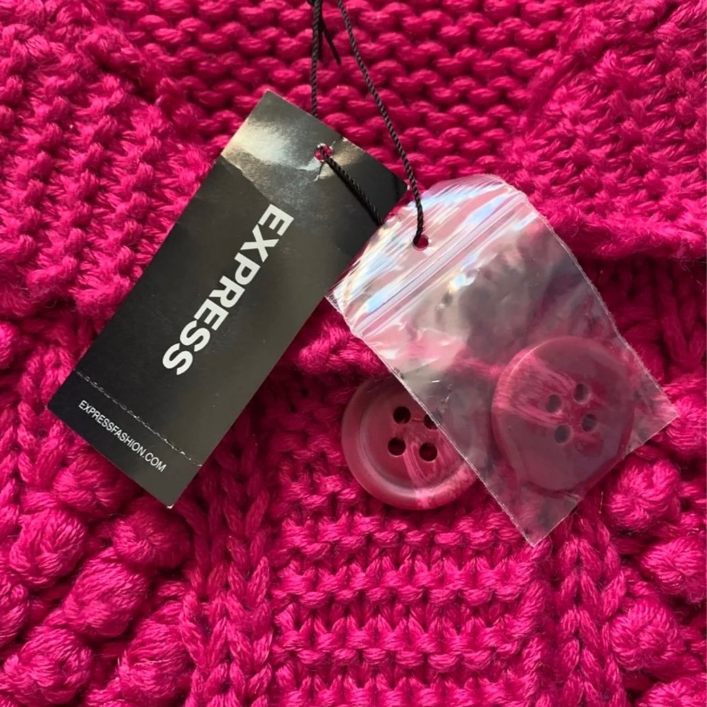 Express Cardigan - Picture 5 of 7